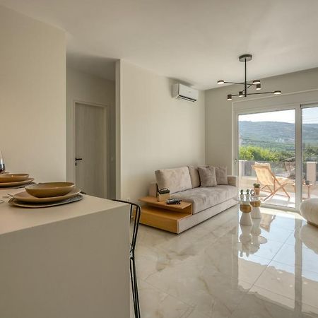 Villenia Luxury Apartments Kíssamos Esterno foto