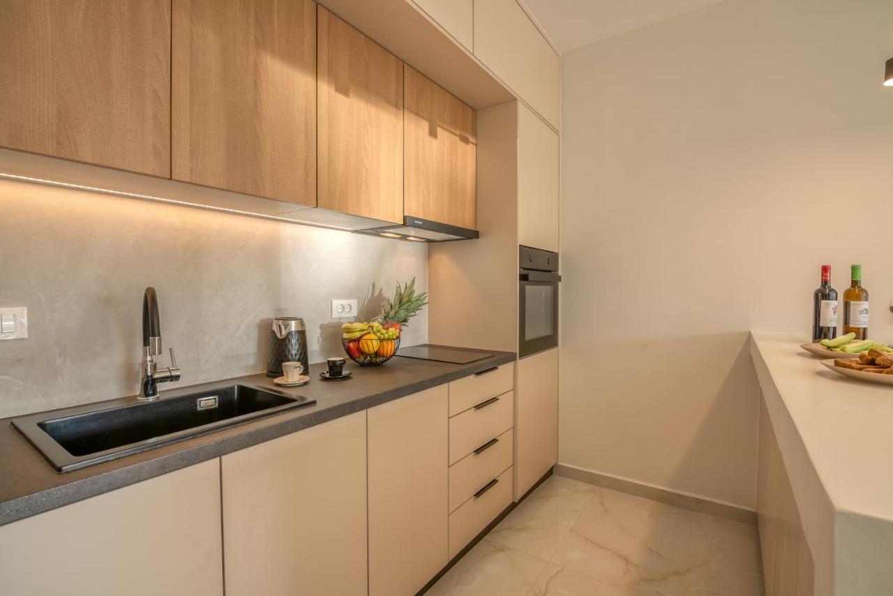 Villenia Luxury Apartments Kíssamos Esterno foto